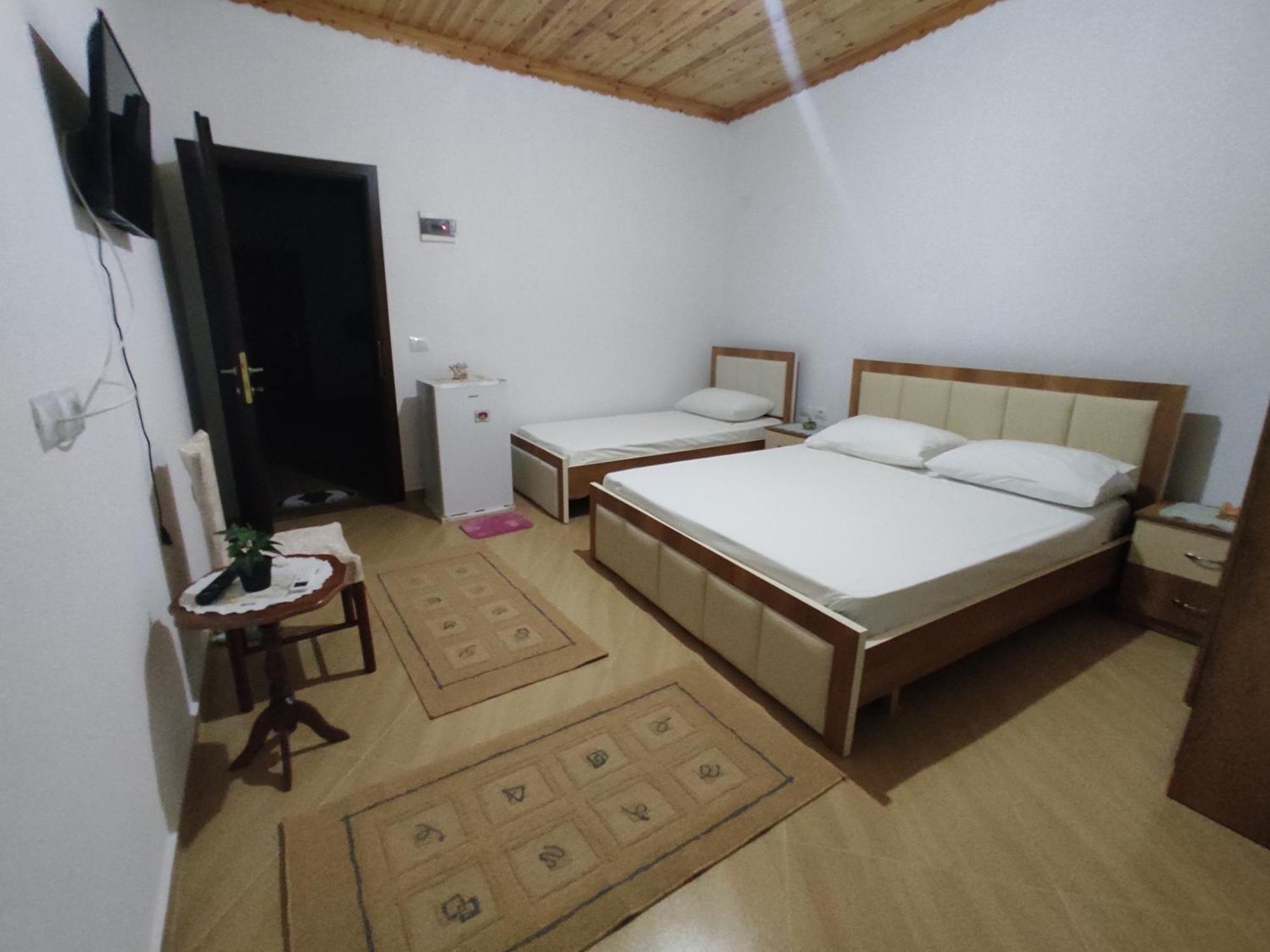 Dino Apartmán Gjirokastër